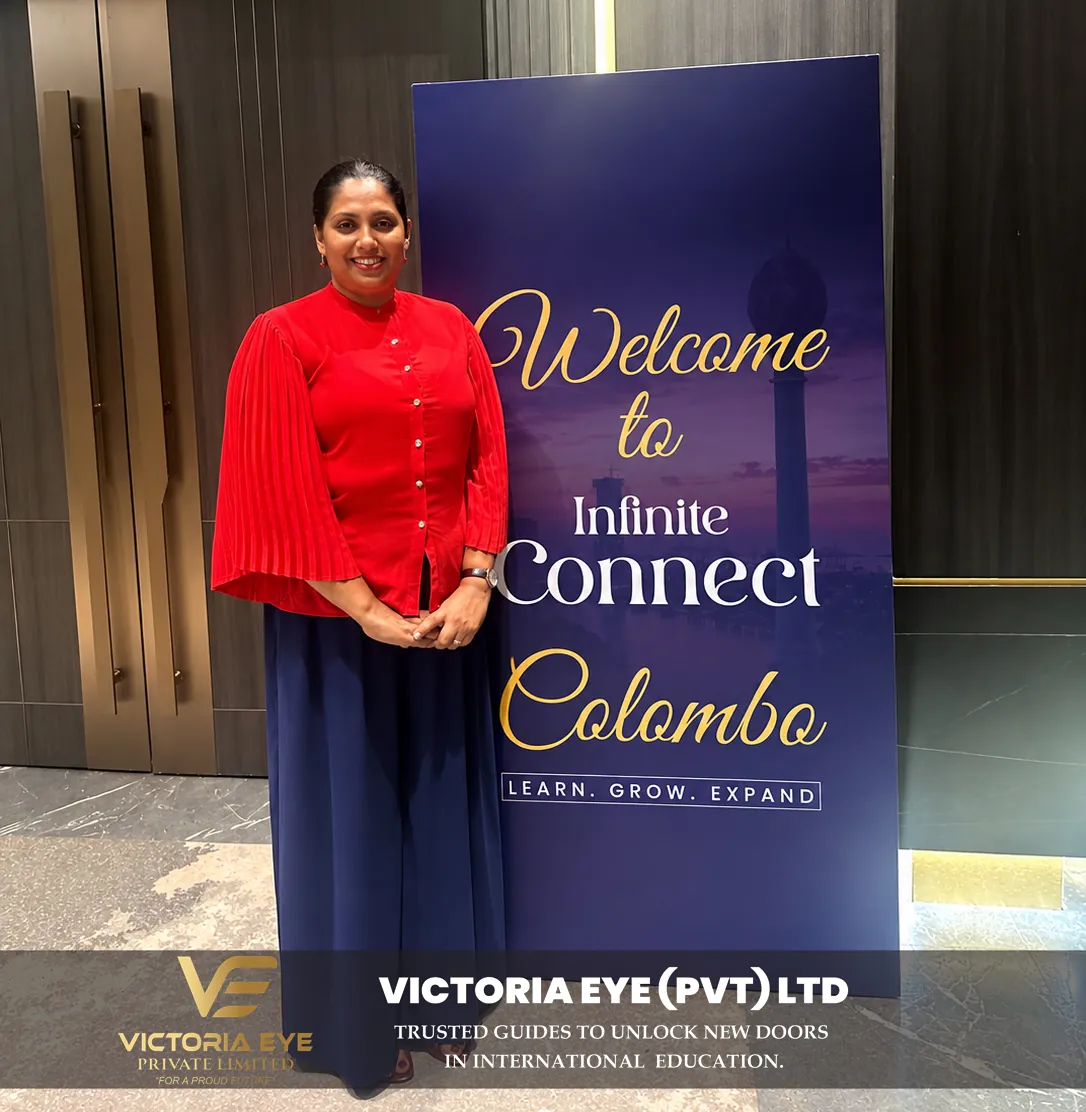 Victoria Eye team member at the Infinite Connect Colombo welcome board